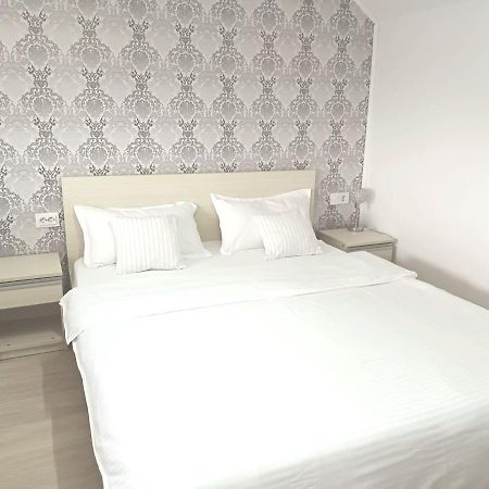 Casa Luisa Apartment Calimanesti Luaran gambar